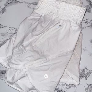 🍋WHITE LULULEMON HOTTY HOTS 🍋
